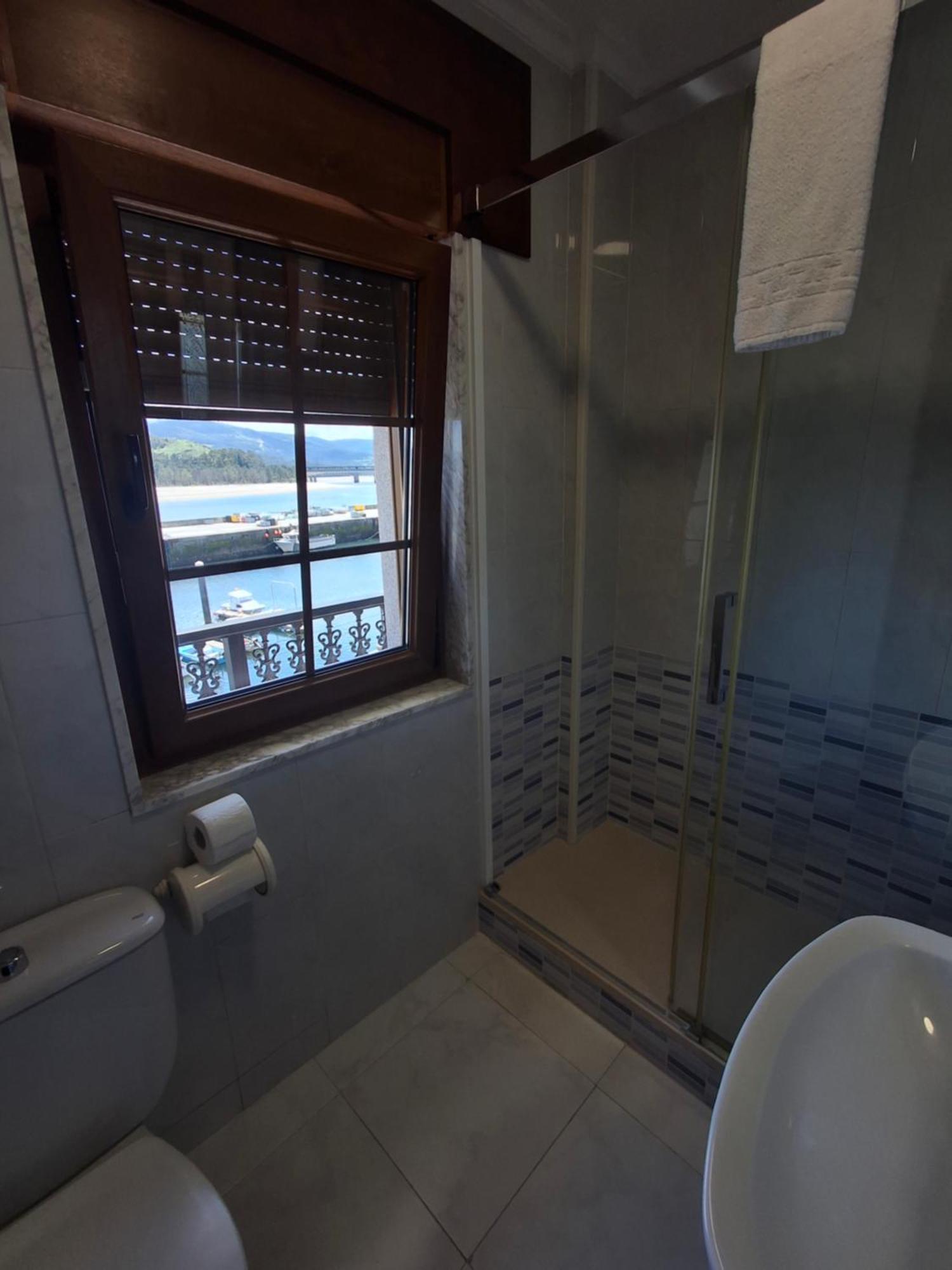 Hostal La Marina Porto do Barqueiro Zewnętrze zdjęcie
