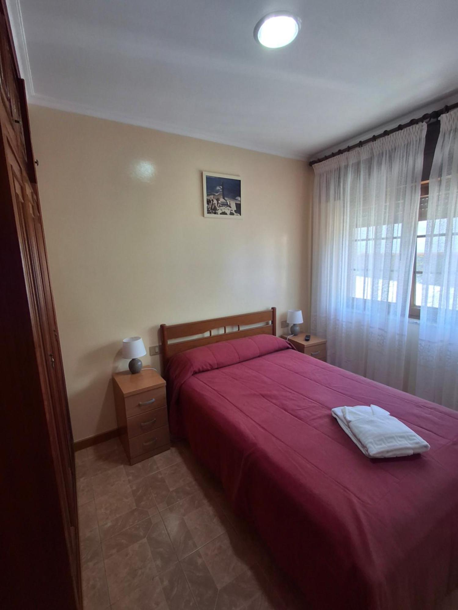 Hostal La Marina Porto do Barqueiro Zewnętrze zdjęcie